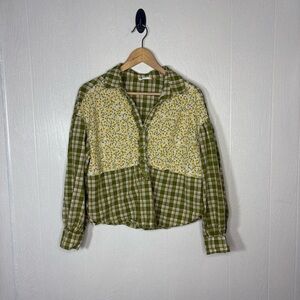 In Bloom green yellow patchwork flannel top size medium